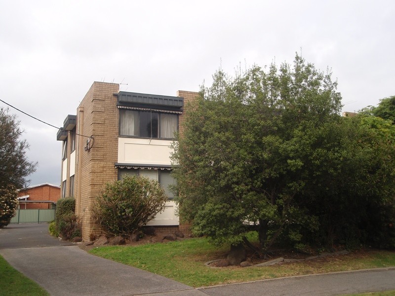 9/101 Glass Street, Essendon VIC 3040