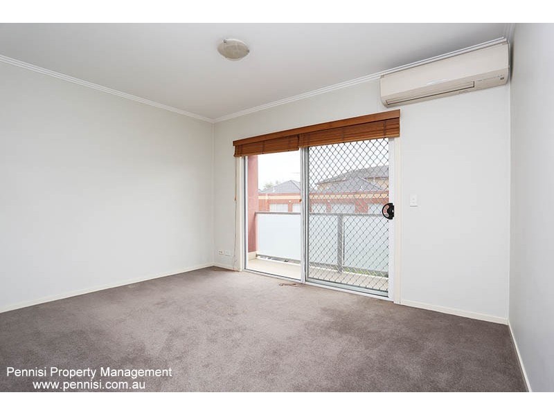 37/2 Newmarket Way, Flemington VIC 3031