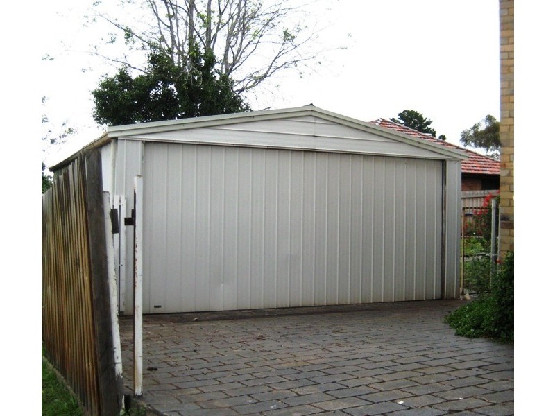 1 McKenna Street, Avondale Heights VIC 3034