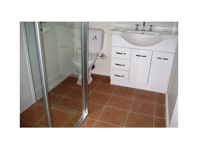 3/322 Buckley Street, Essendon VIC 3040