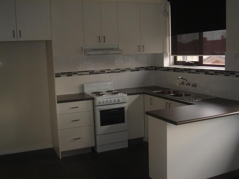 11/13 Empire Street, Footscray VIC 3011