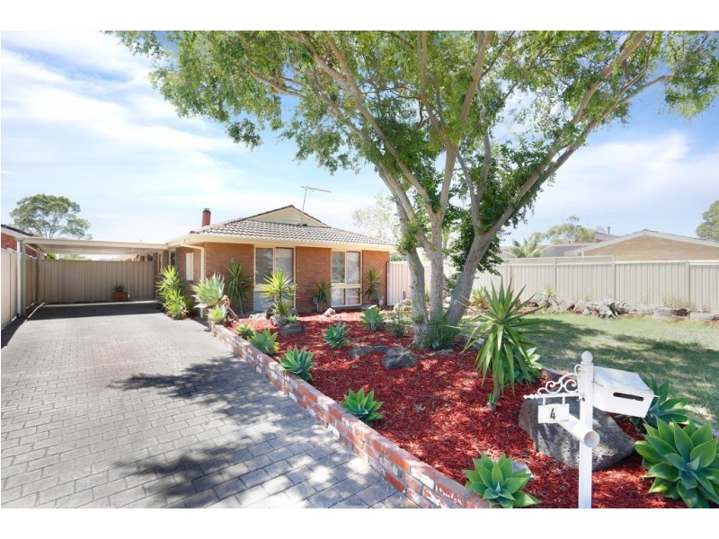 4 Elba Place, Keilor Downs VIC 3038