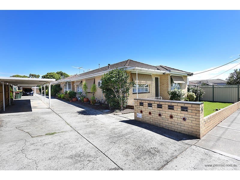 3/5 McCulloch Street, Essendon North VIC 3041