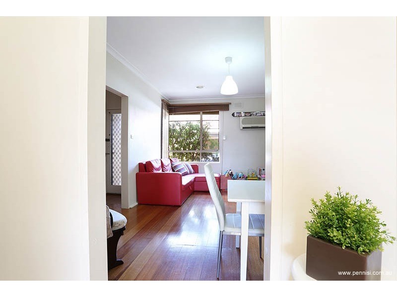 3/5 McCulloch Street, Essendon North VIC 3041