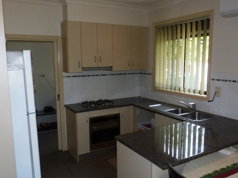 8/38 Gladstone Parade, Glenroy VIC 3046