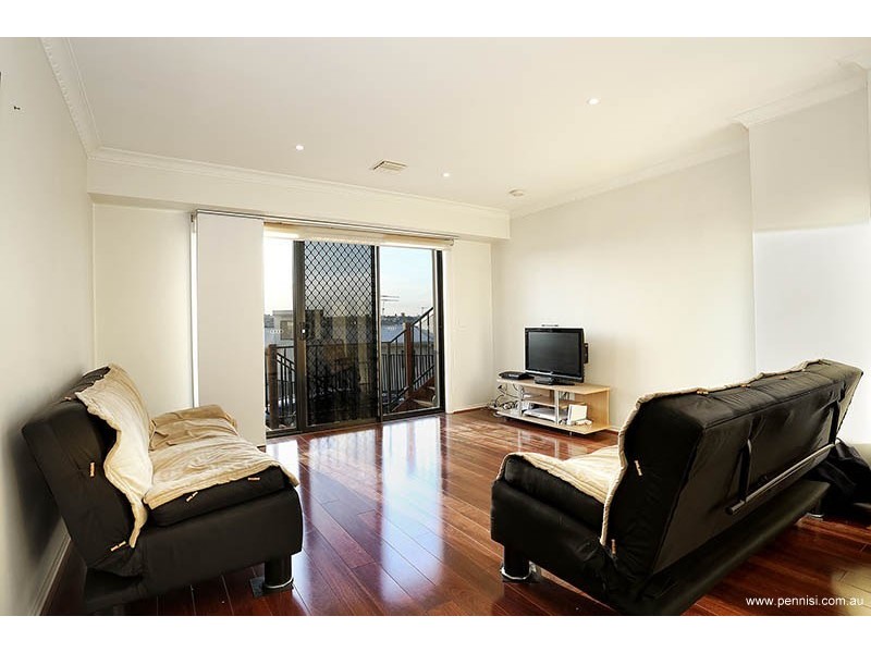 26/70-72 Coghlan Street, Niddrie VIC 3042