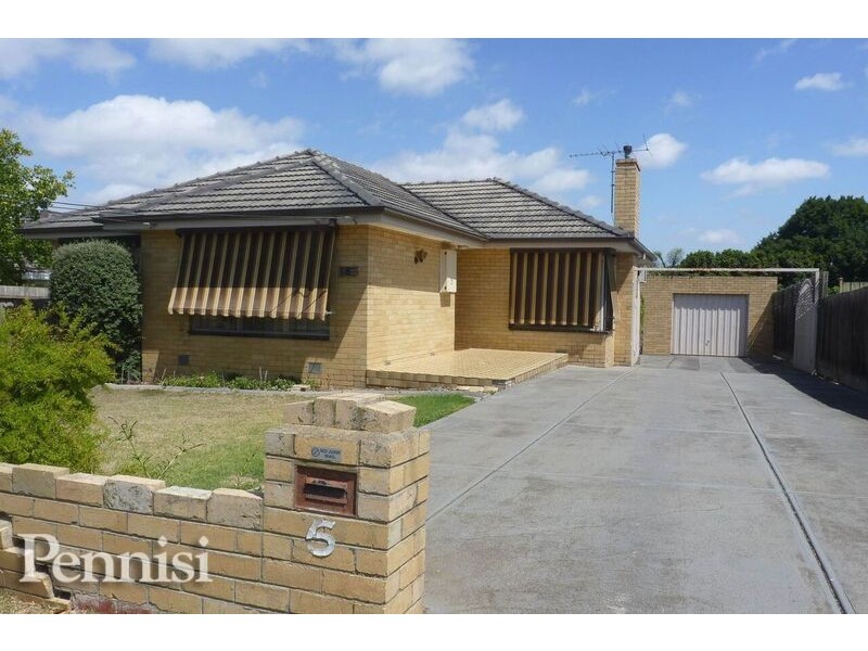 5 Mark Street, Keilor East VIC 3033