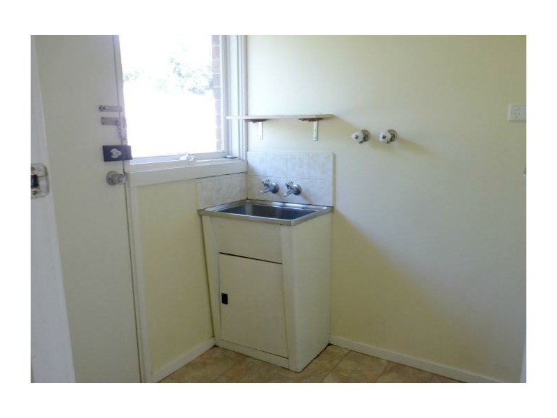 3/27 Ballater Street, Essendon VIC 3040