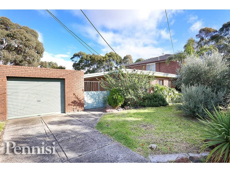 5 Heatherlea Crescent, Keilor East VIC 3033