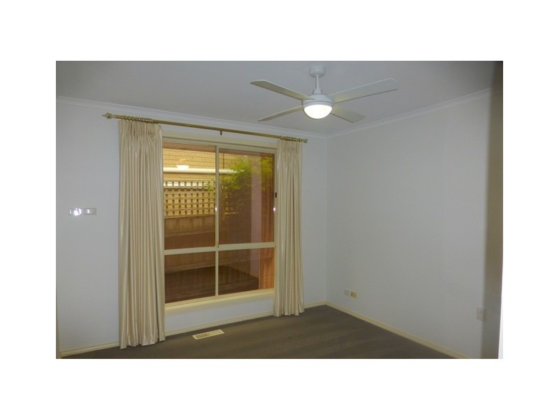 143B Deakin Street, Essendon VIC 3040