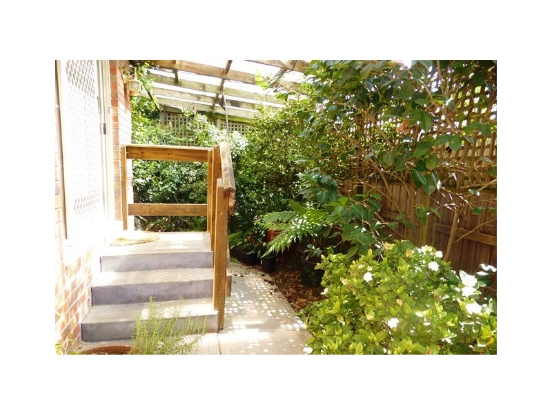 143B Deakin Street, Essendon VIC 3040