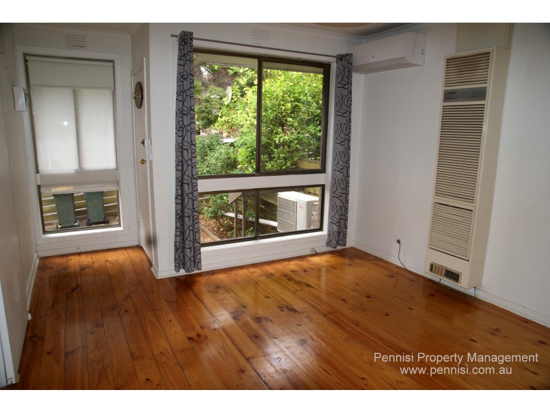 2/77 Rose Street, Brunswick VIC 3056