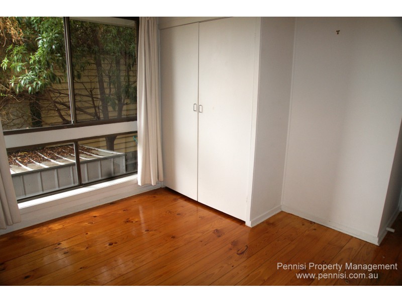 2/77 Rose Street, Brunswick VIC 3056