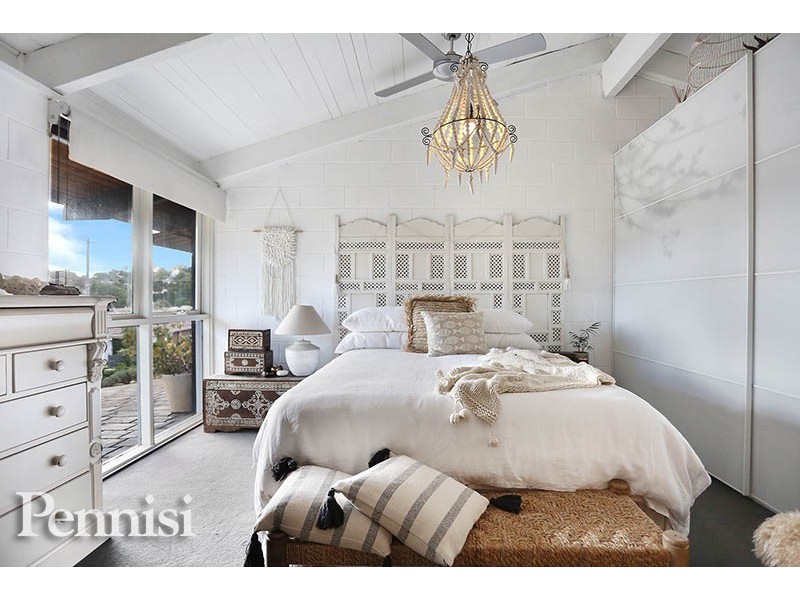 49 Clarke Drive, Gladstone Park VIC 3043