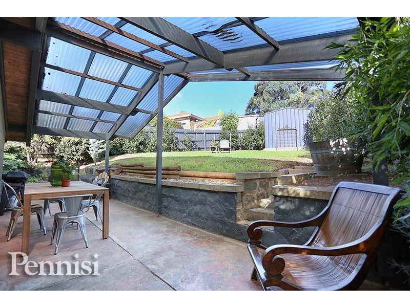 49 Clarke Drive, Gladstone Park VIC 3043