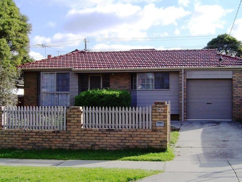 105 Hoffmans Road, Niddrie VIC 3042