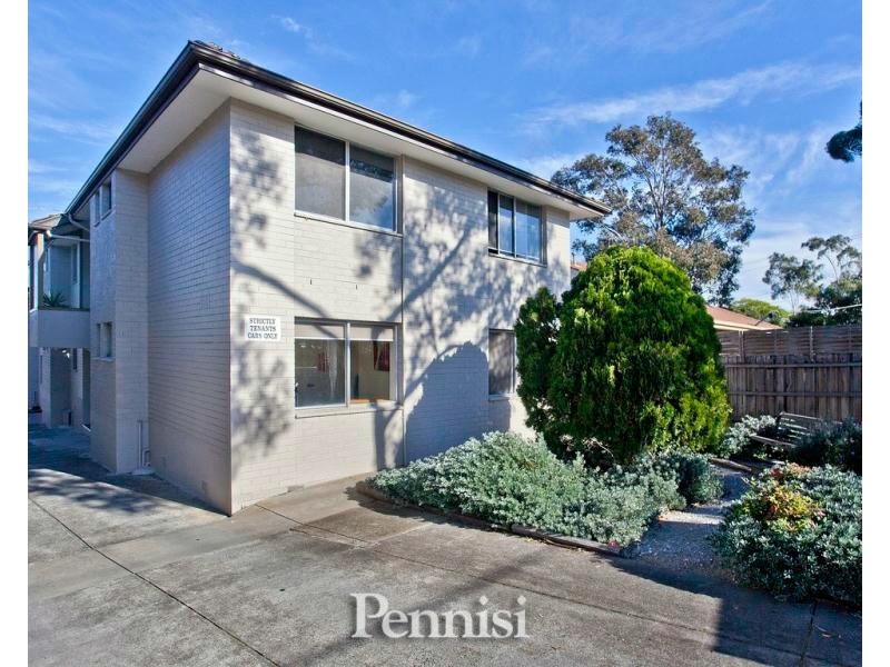 11/15 Royal Avenue, Essendon North VIC 3041