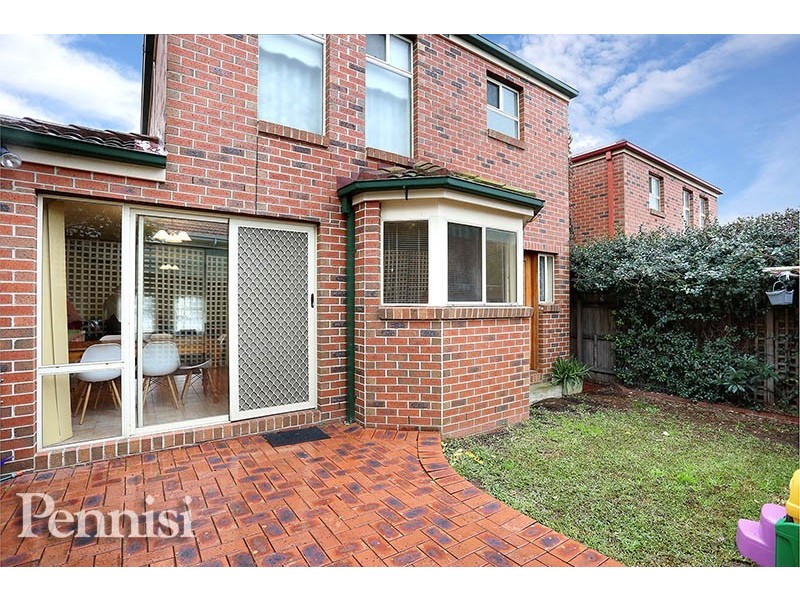 37 Orange Grove, Essendon North VIC 3041