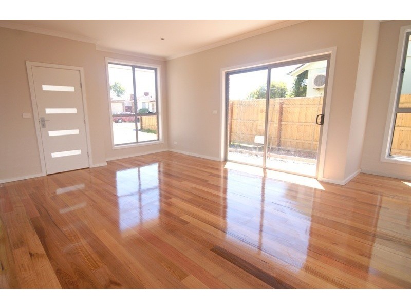 1/5 Daley Street, Glenroy VIC 3046
