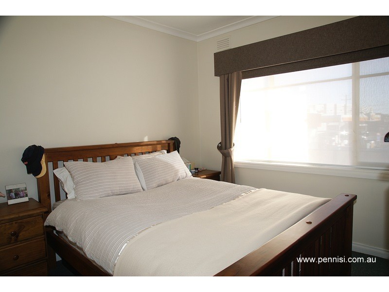 5/1A Gilbertson Street,, Essendon North VIC 3041