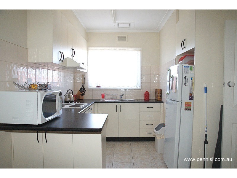 5/1A Gilbertson Street,, Essendon North VIC 3041