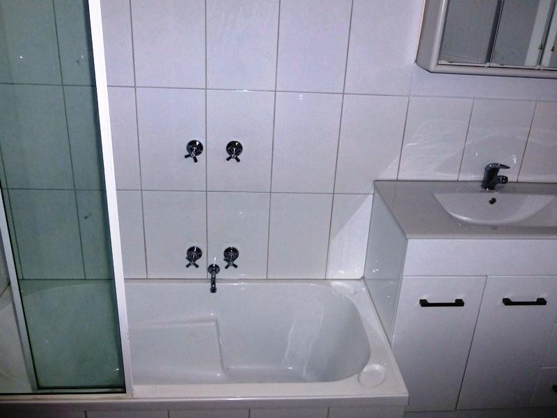 12/1 Gracedale Court, Strathmore VIC 3041