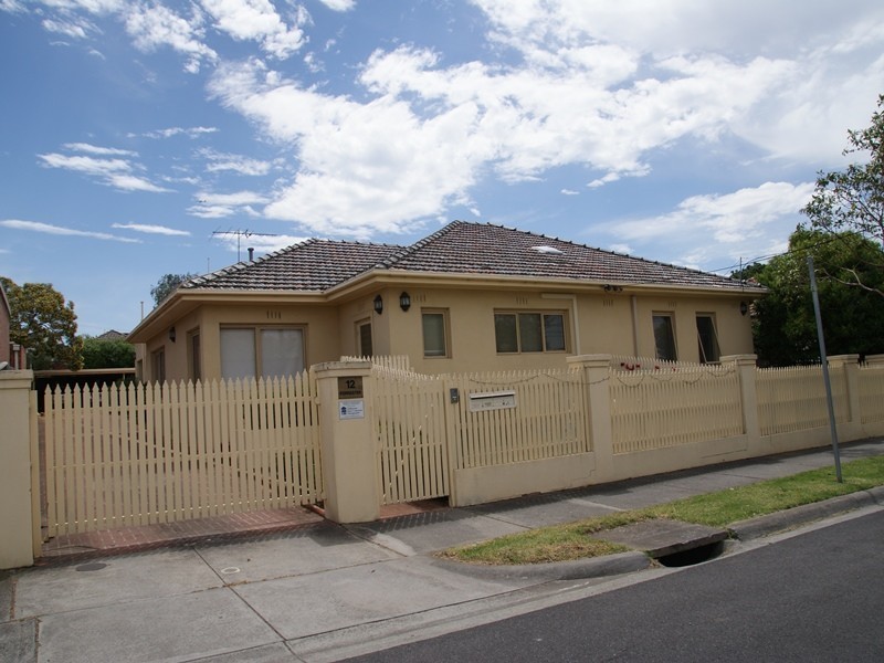 3/12 Forrester Street, Essendon VIC 3040