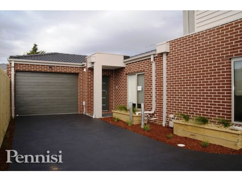 4/22 McNamara Ave, Airport West VIC 3042