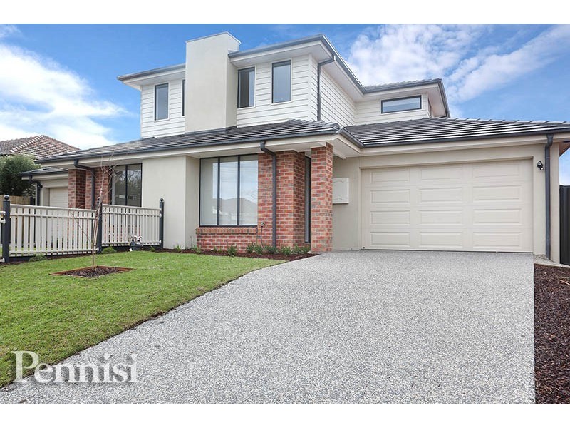 112 Deakin Street, Essendon VIC 3040