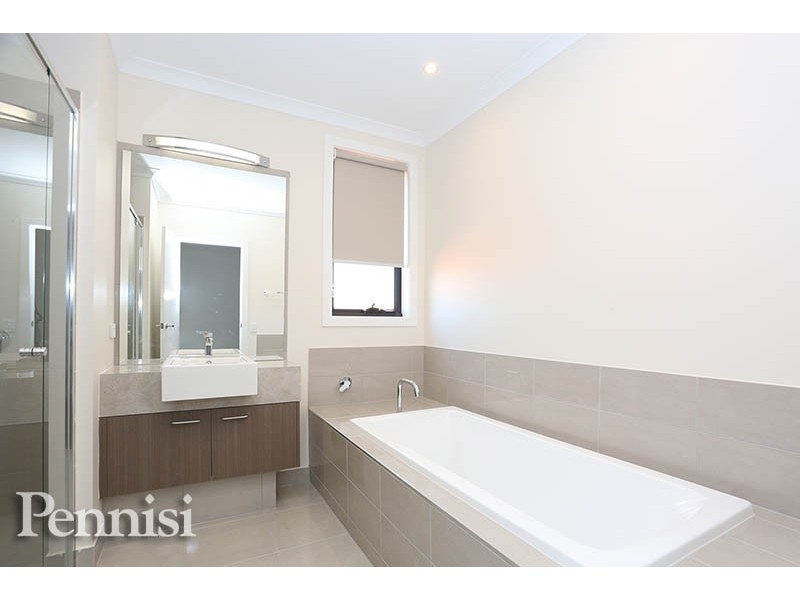 112 Deakin Street, Essendon VIC 3040