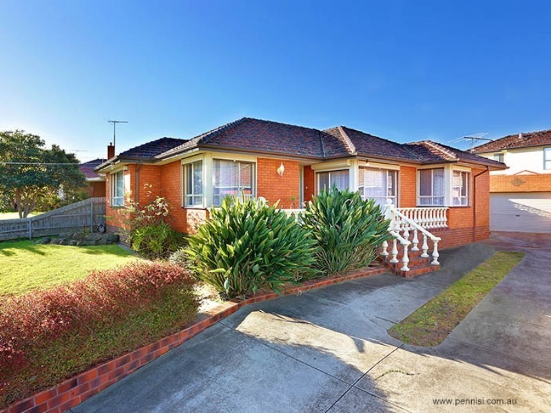 46 Newman Crescent, Niddrie VIC 3042