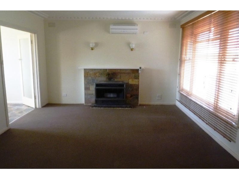 56 Willonga Street,, Strathmore VIC 3041