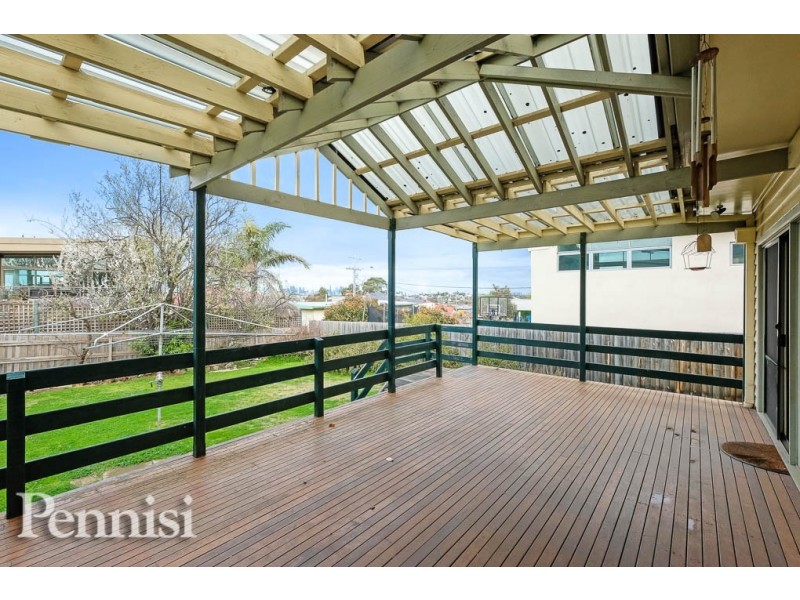 99 Fawkner Street, Aberfeldie VIC 3040