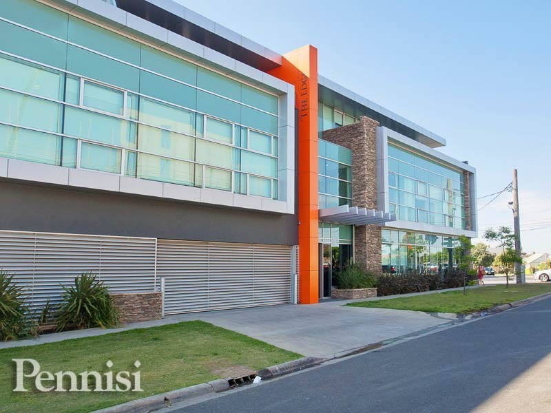 17B/80 Keilor Road, Essendon VIC 3040