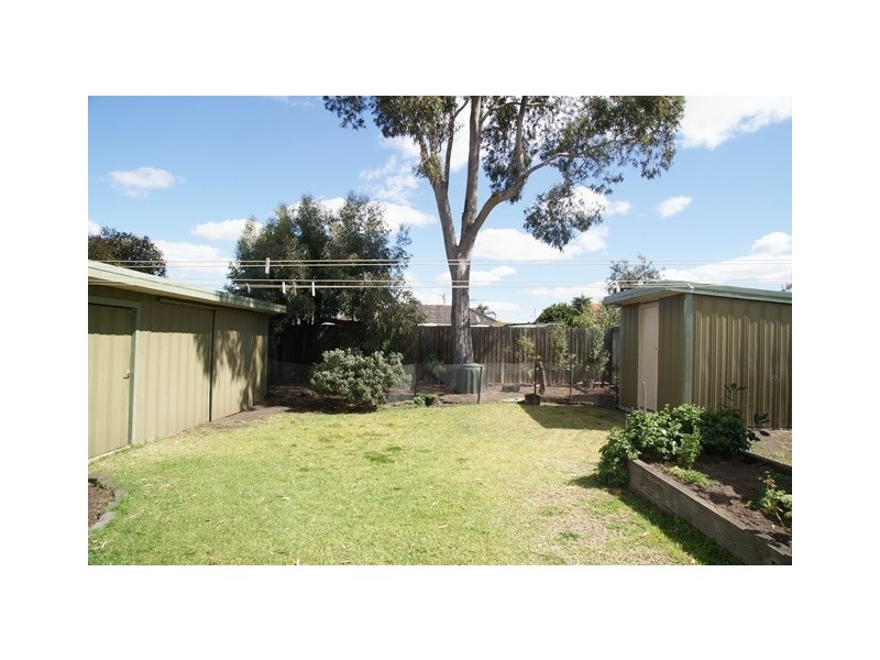 8 Kathryn Street, Fawkner VIC 3060