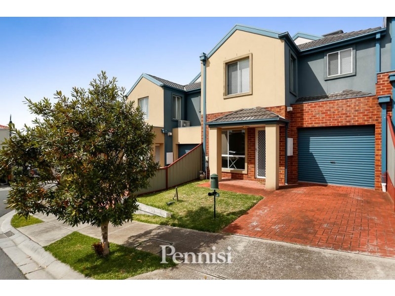 4 Seggan Circle, Gowanbrae VIC 3043