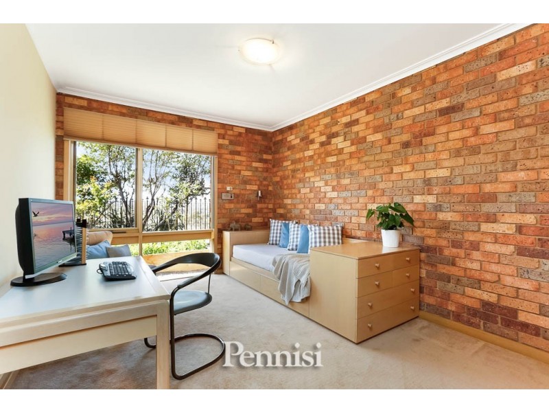 2 Tan Court, Keilor VIC 3036