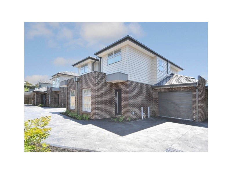 2/58 Snell Grove, Oak Park VIC 3046