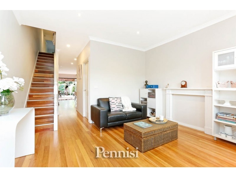 2/348 Buckley Street, Essendon VIC 3040