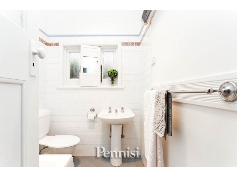 68 Saunders Street, Coburg VIC 3058