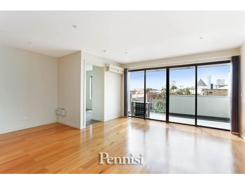 7/69 Melville Road, Brunswick West VIC 3055