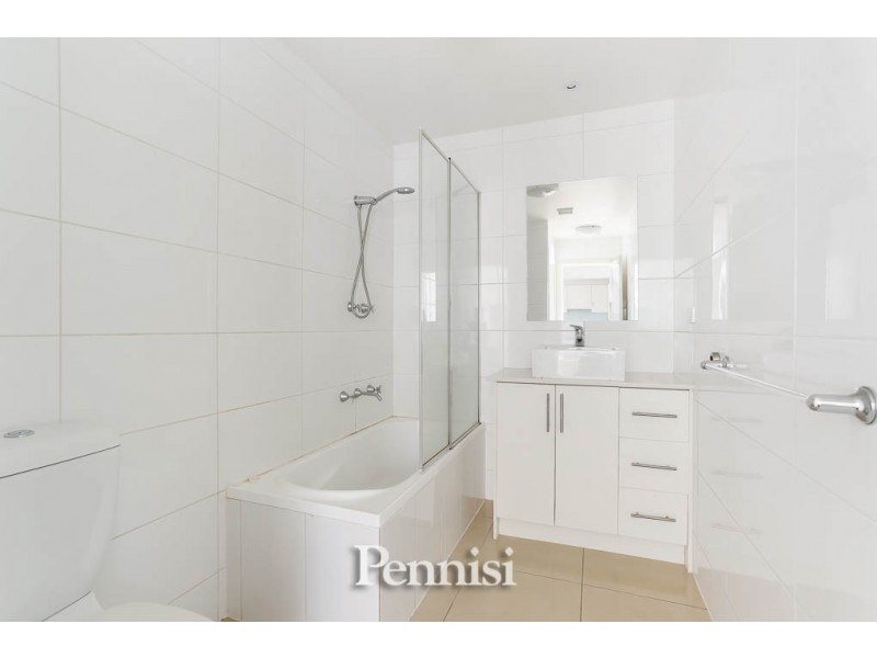 7/69 Melville Road, Brunswick West VIC 3055