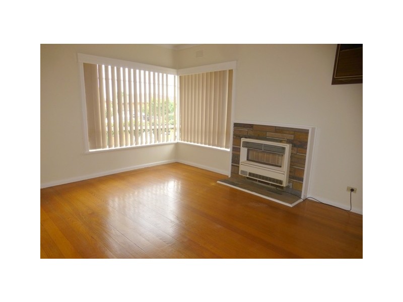 5 Thorndon Drive,, St Albans VIC 3021