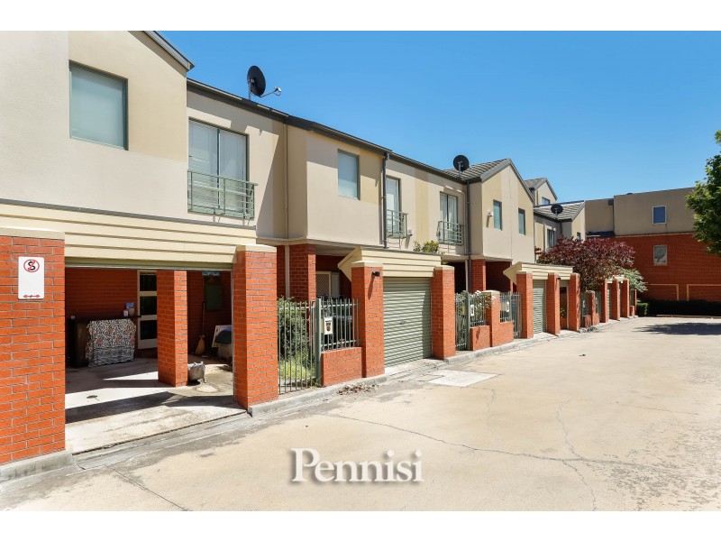 90 Kynoch Lane, Maribyrnong VIC 3032