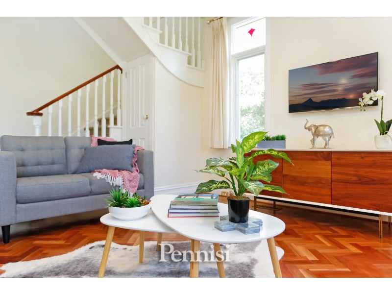 54 Robb Street, Essendon VIC 3040