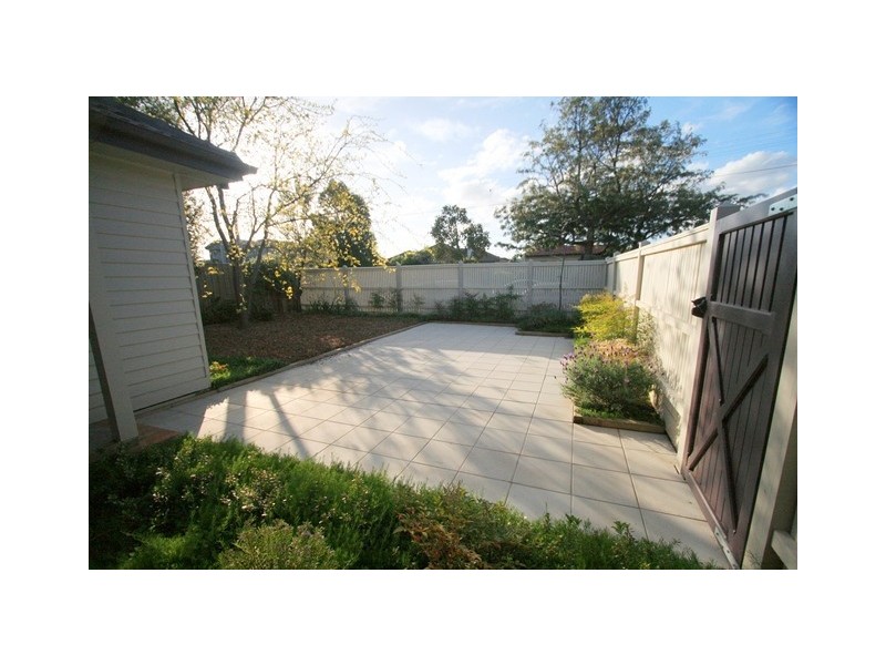 43 Berembong Drive, Keilor East VIC 3033