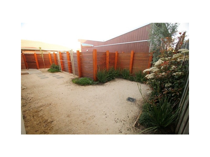 43 Berembong Drive, Keilor East VIC 3033