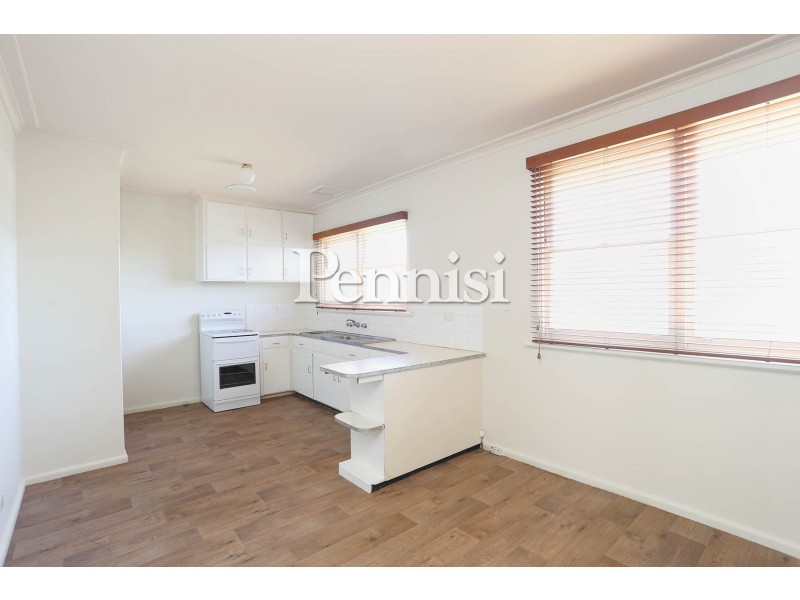 56 Willonga Street, Strathmore VIC 3041