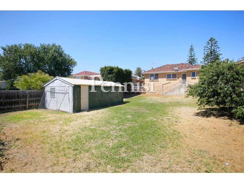 56 Willonga Street, Strathmore VIC 3041