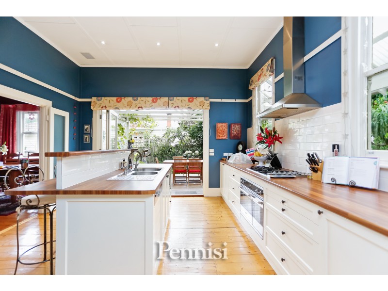 13 Hooper Crescent, Brunswick West VIC 3055